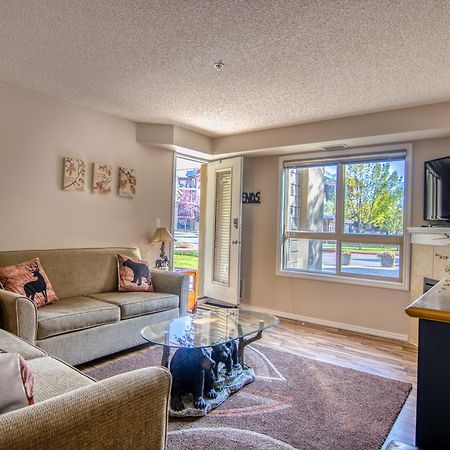 Mountain Getaway Condo - 5 Min Walk To The Beach! إنفيرمير المظهر الخارجي الصورة